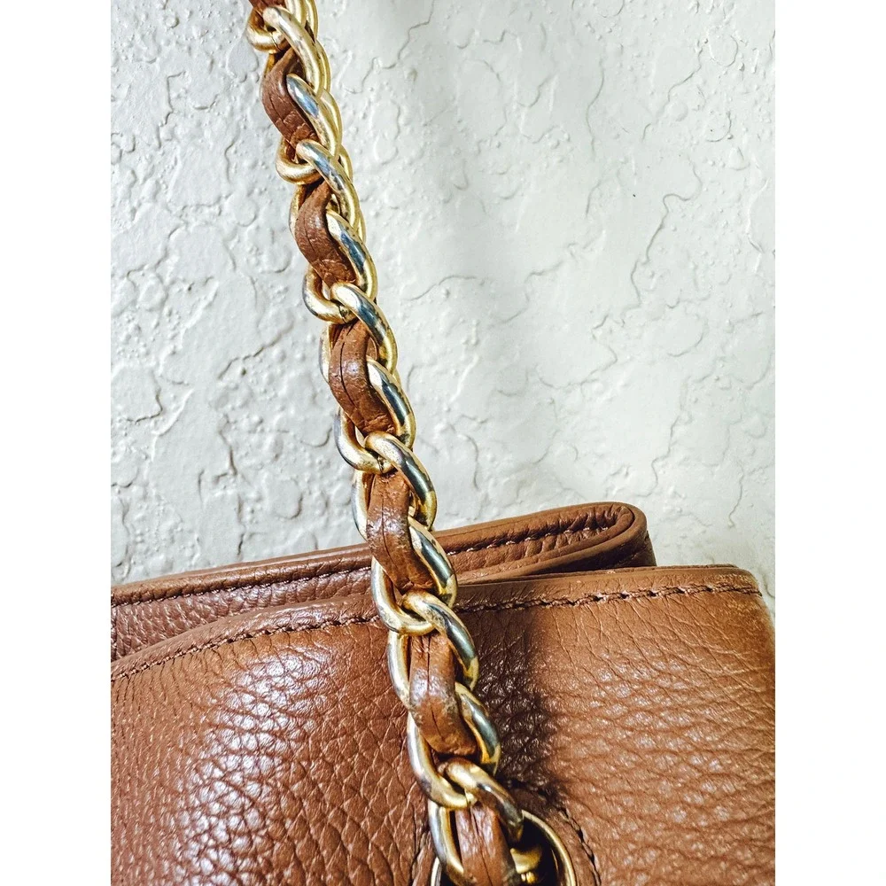 Tory Burch Amanda Large Tote Pebbled Leather Chain Shoulder Bag Camel Tan